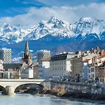 La Terrasse - Appartement Cosy Et Parking A Grenoble
